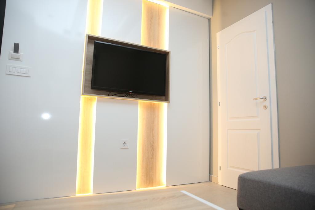 Gold Crown Apartments ヤゴディナ エクステリア 写真