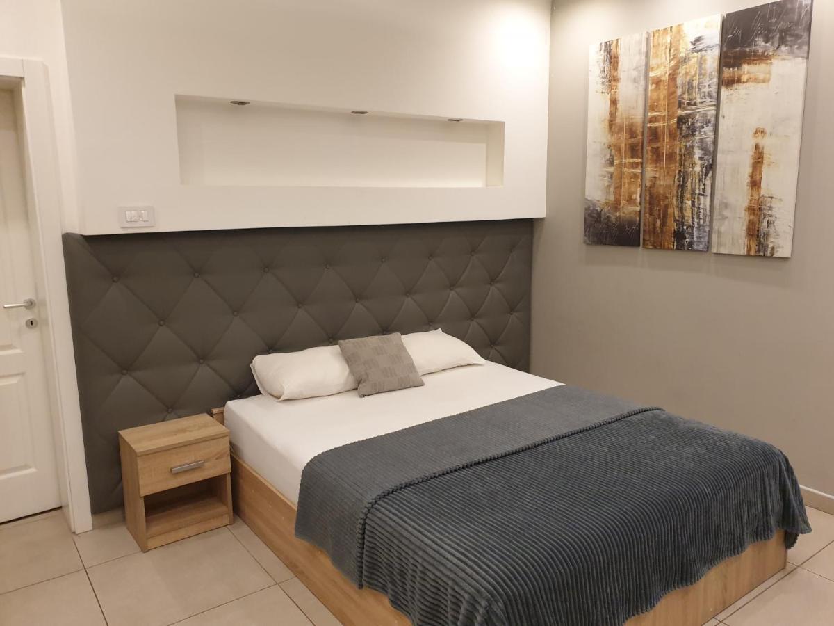 Gold Crown Apartments ヤゴディナ エクステリア 写真